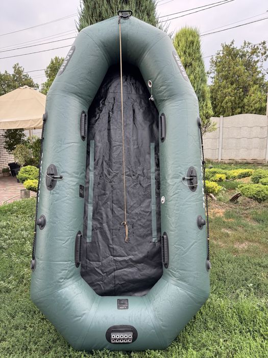 Судно BARK B 260 T з двигуном Tohatsu