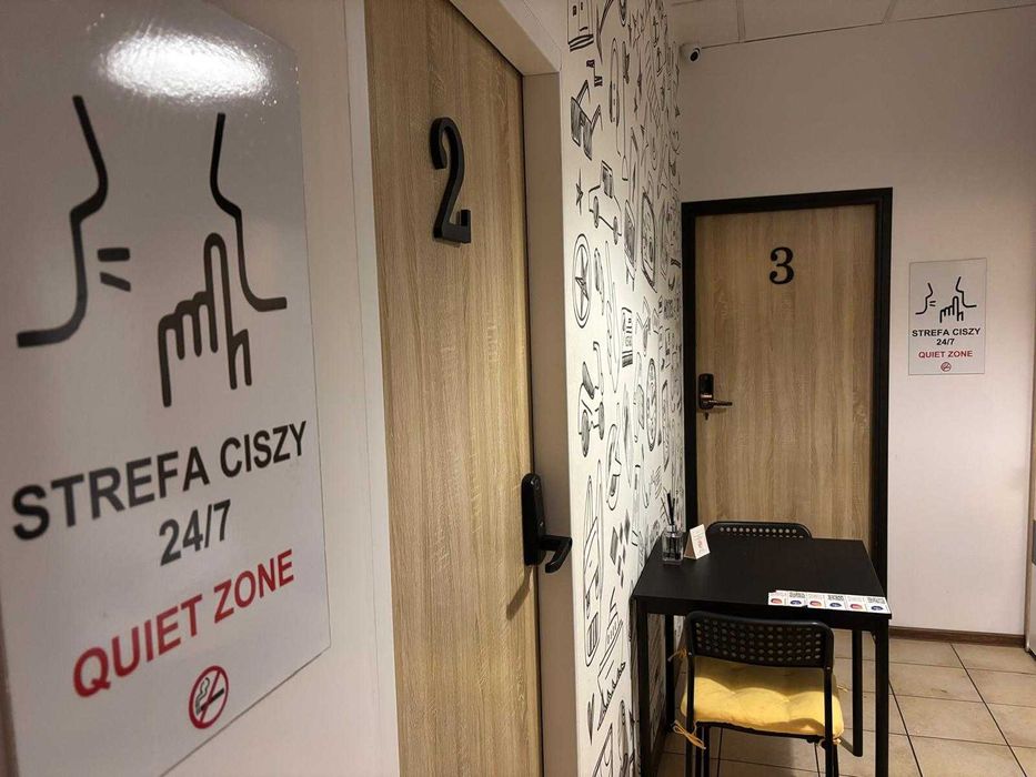 DREAM & HOSTEL CENTRUM , śpij tanio i wygodnie , дешево і зручно , FV