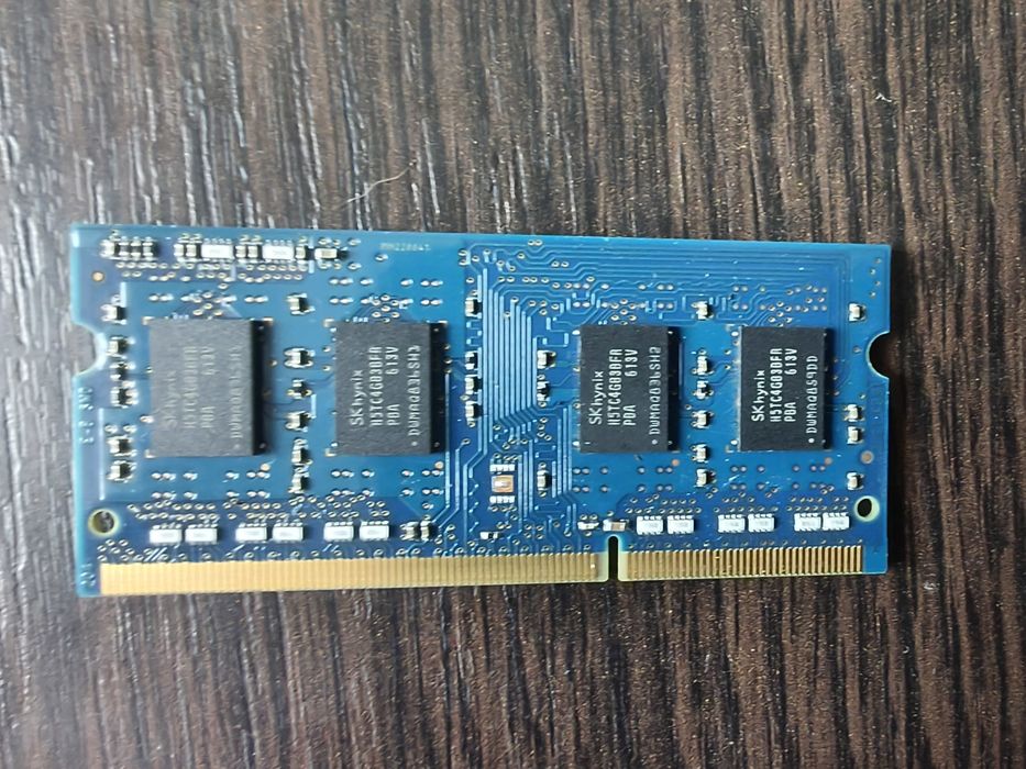 Оперативна пам'ять для ноутбука SK hynix DDR3L 4GB 1600MHz PC3L-12800S