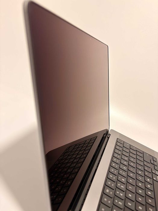 Apple MacBook Pro 16" M1 Pro 32GB RAM/512GB SSD/Space Gray