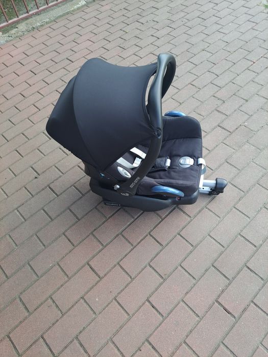 Sprzedam nosidełko z bazą Maxi Cosi