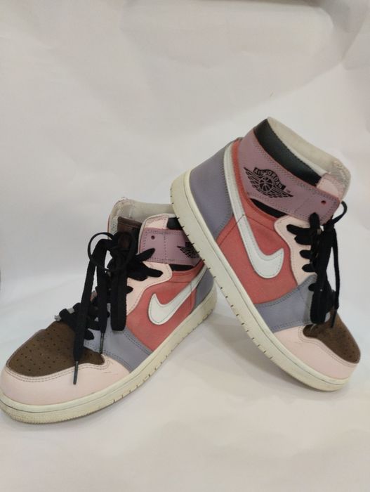 Кросівки Nike шкіряні вживані 38 р. 25 см устілка