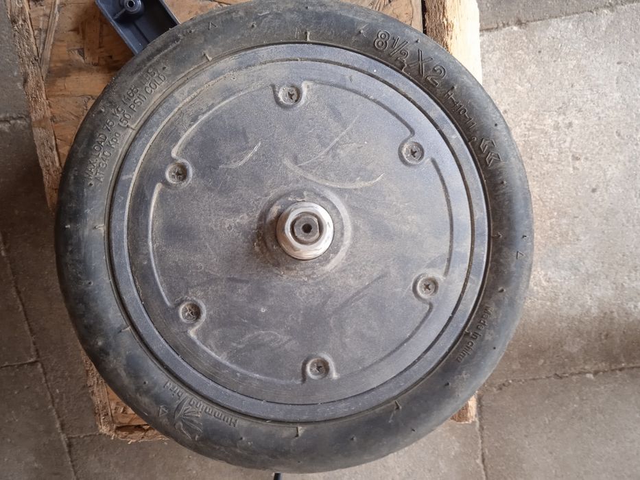 Silnik Motus scotty 8.5