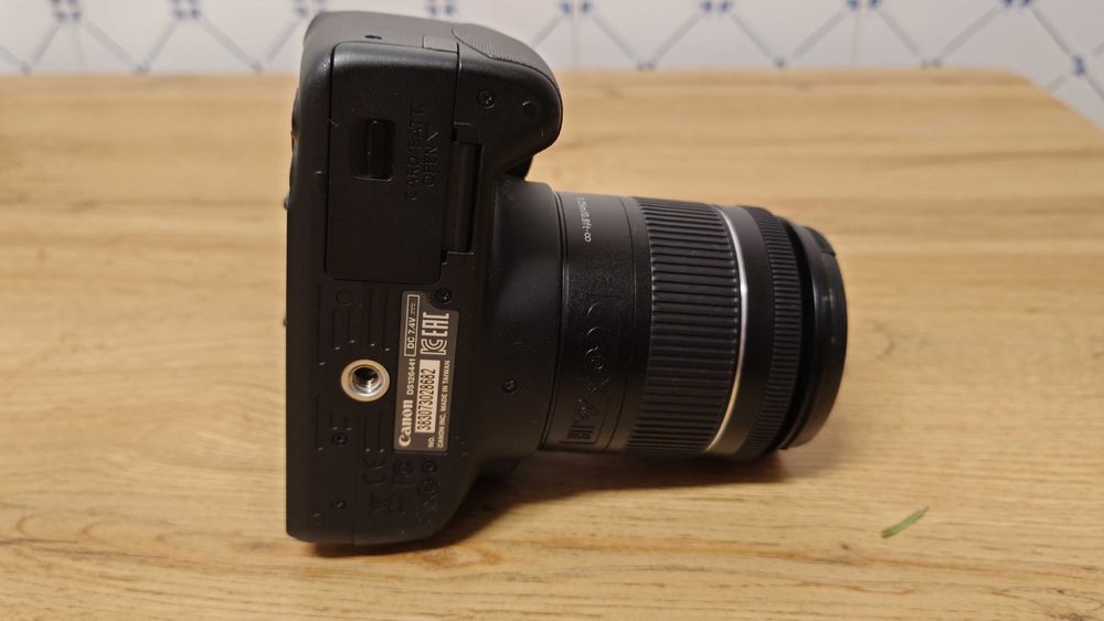 Camara fotografica DSLR Canon 100D Imaculada