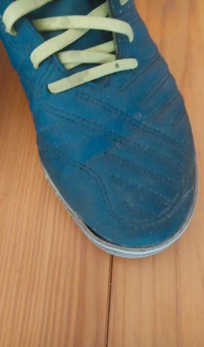 Buty sportowe młodzieżowe