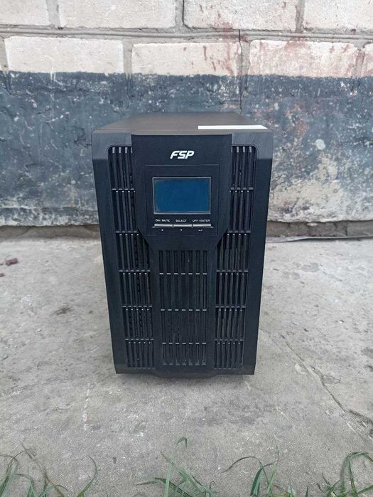ИБП FSP Champ Tower 3K 2700W Б/У