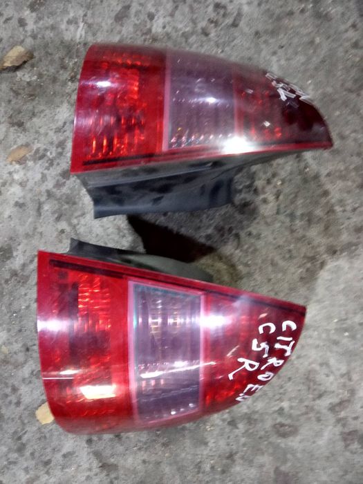 Продам пару Фонарей Citroen C5