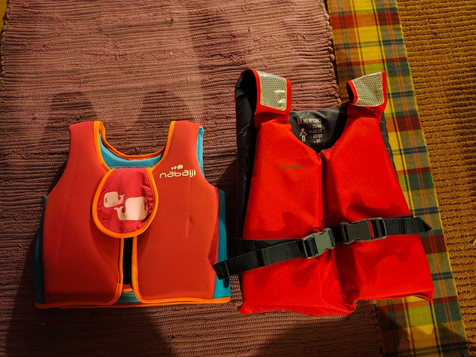 Coletes salva vidas criança