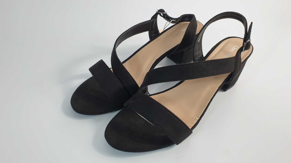 Clara Barson Sandały rozmiar  41