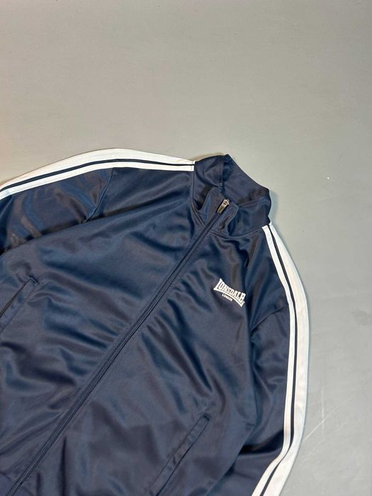 Олімпійка Lonsdale