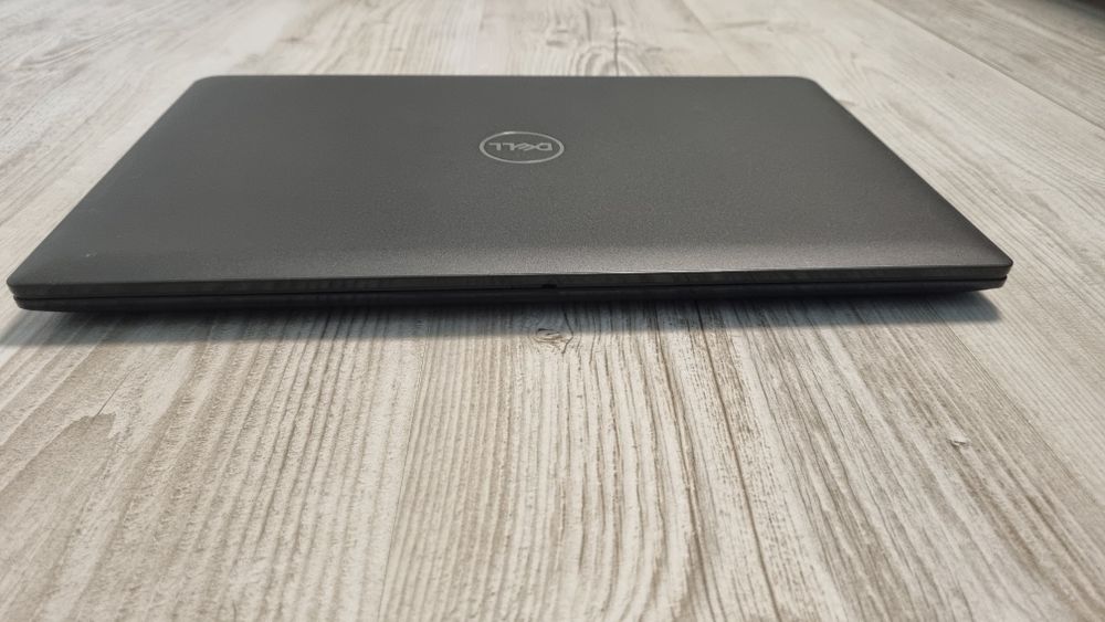 Dell 3520 I5-1135G7 DDR4-16 SSDM2-512 Відеокарта IRIS XE