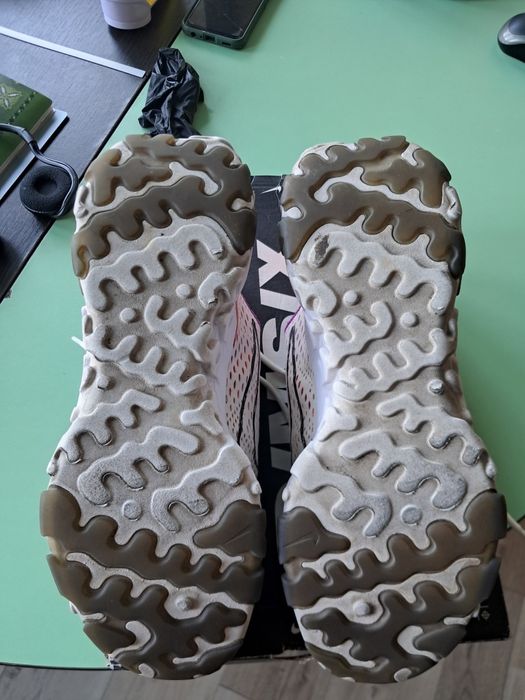 Кросівки nike react 42-43 розміру