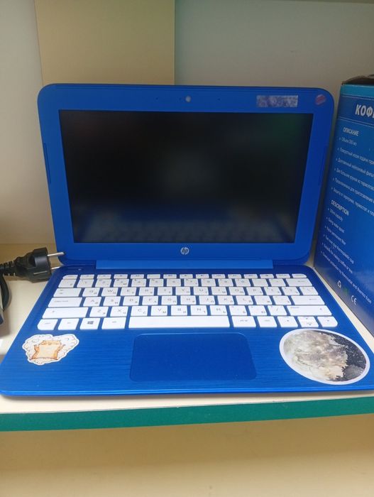 Ноутбук НР синій