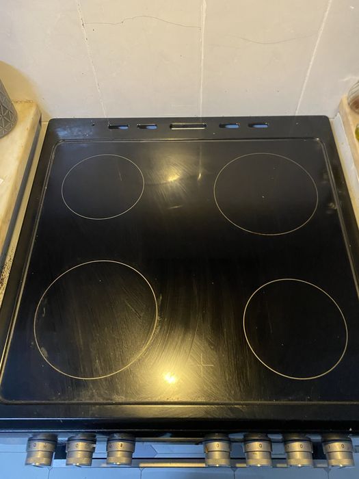 Vendo maquina de lavar roupa e forno eletrico