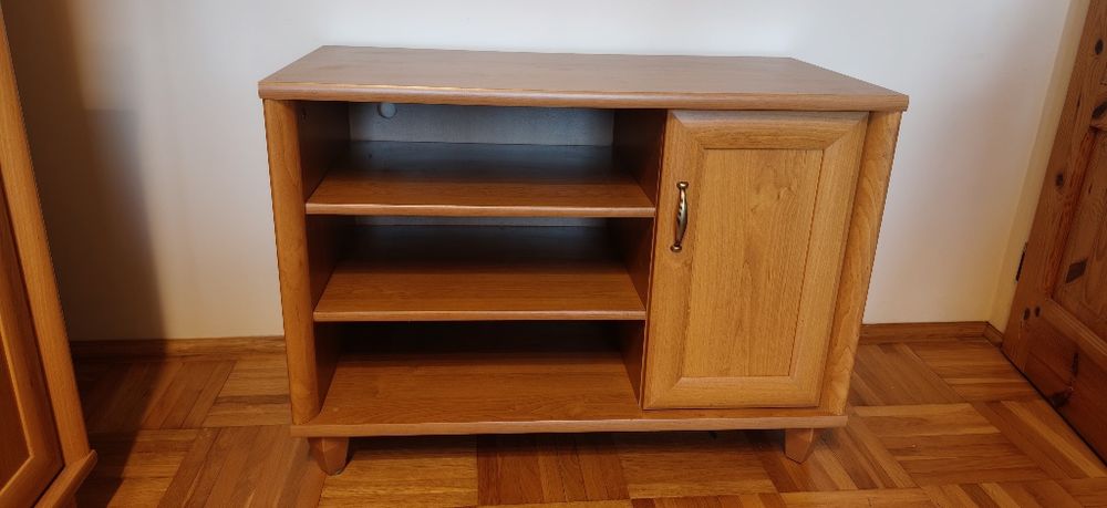 Kredens, witryna szafka pod telewizor