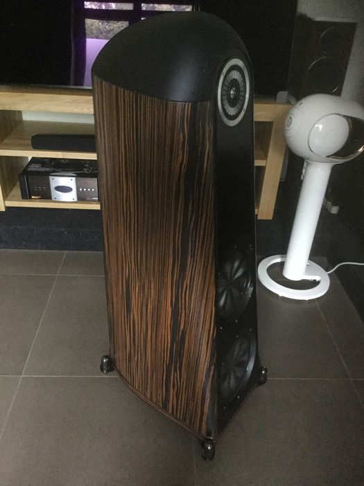 Акустична система THIEL CS3.7