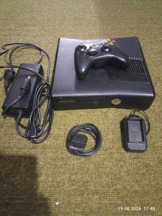 Ігрова консоль XBOX