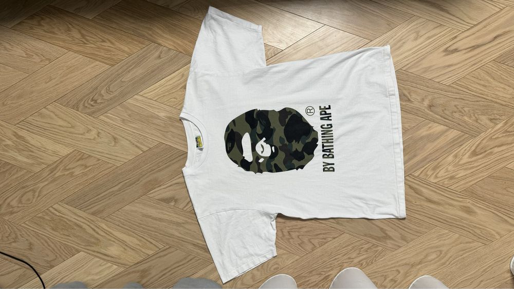 A bathing ape tee (Bape)