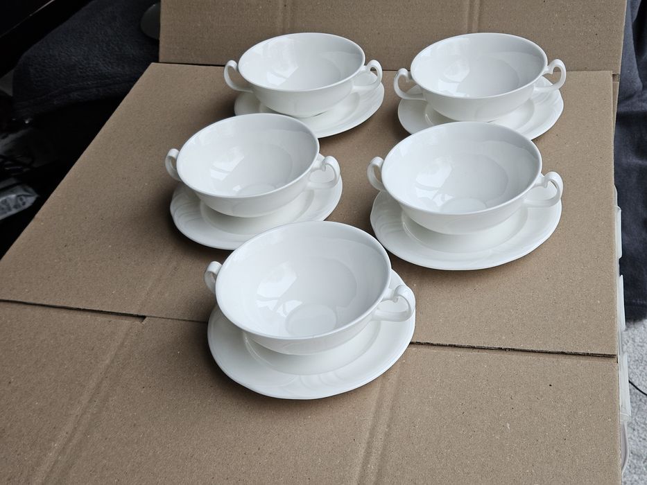 Royal Doulton 5  bulionówek porcelanowych
