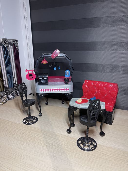 Monster high meble akcesoria
