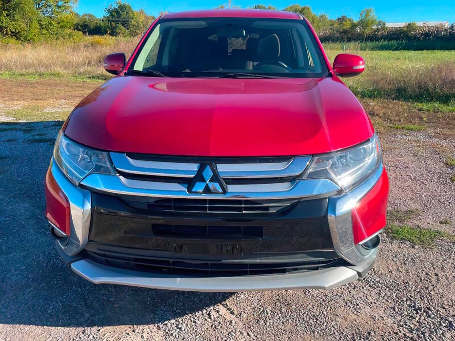 Mitsubishi Outlander      2018