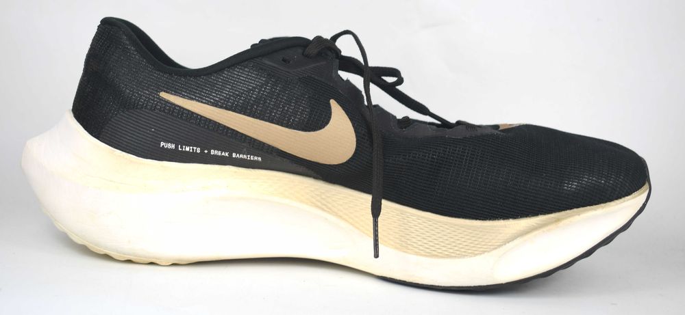 Używane Nike Zoom Fly 5 Dm8968  roz. 49,5