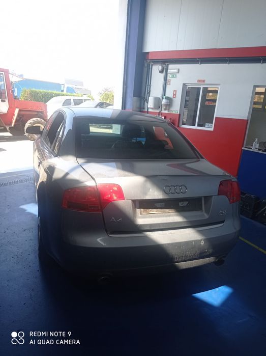 Audi A4 (B7) S-line 3.2 fsi V6 Quattro