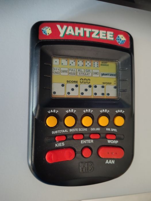 Stara Elektroniczna gierka gra konsola Yahtzee