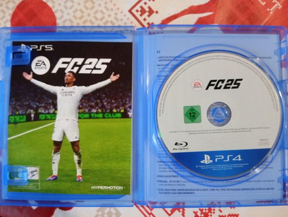 PS4 500gb slim preta