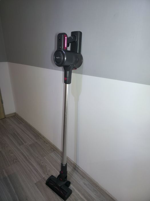 Odkurzacz pionowy MaxxMee