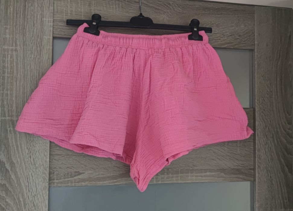 Szorty damskie krótkie spodenki muślinowe różowe Mohito r. 36 S