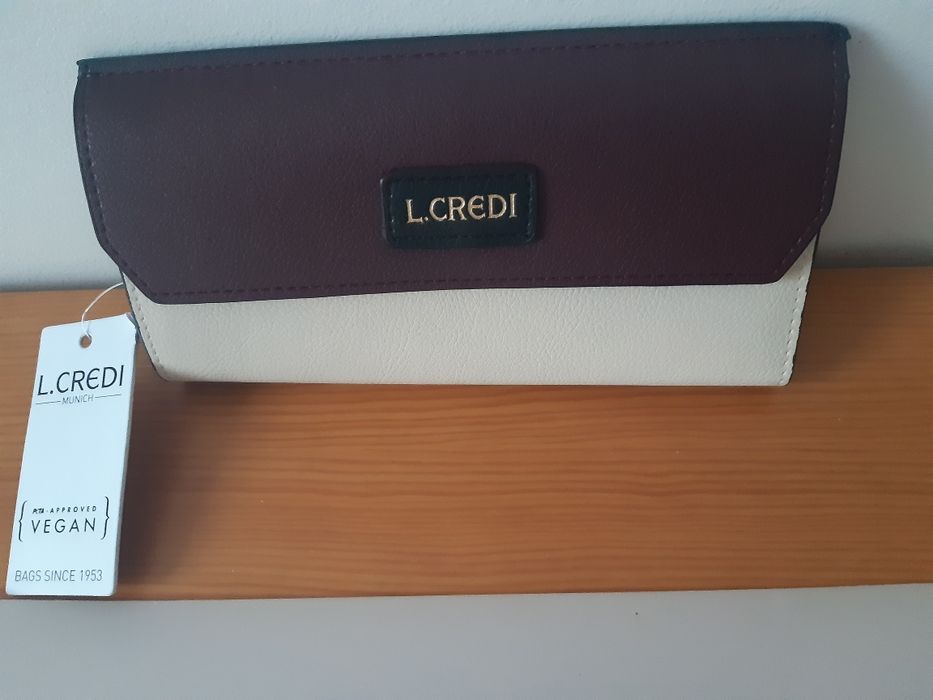 L. CREDI - portfel logowany damski . 19×11 cm. NOWY