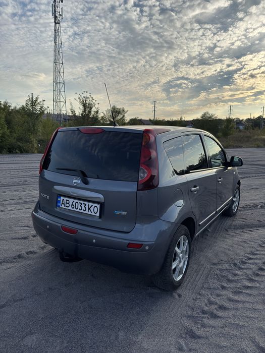 Nissan Note 2011