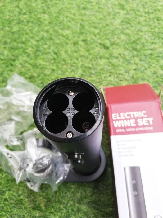 Abre /Abridor Garrafas eléctrico com base e acessórios