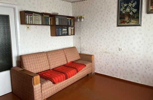 Двох кімнатна, Виставка, локація, ціна, стан, ТЕЛЕФОНУЙ!