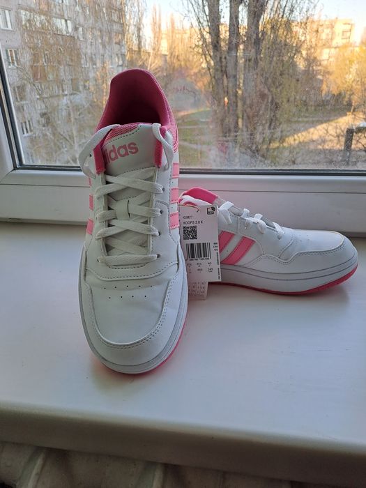 Кроссовки Adidas оригинал