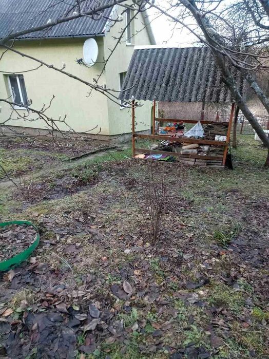 Будинок з ремонтом с.Завадів. Залишають меблі та побутову техніку.