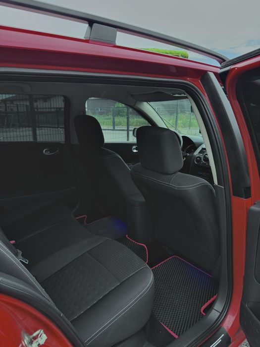 Автомобіль  Renault Megane 2