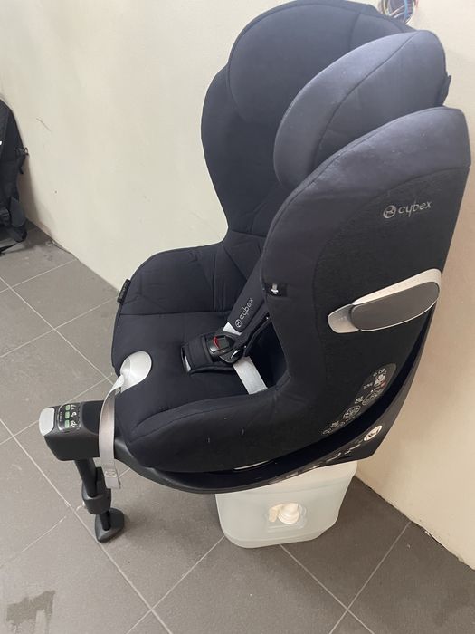 Fotelik z baza cybex