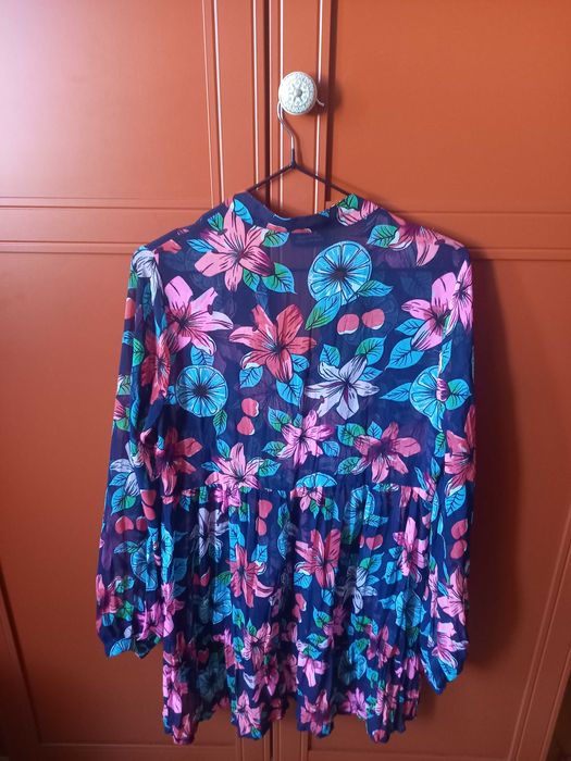 Koszula, tunika w kwiaty, r. 38