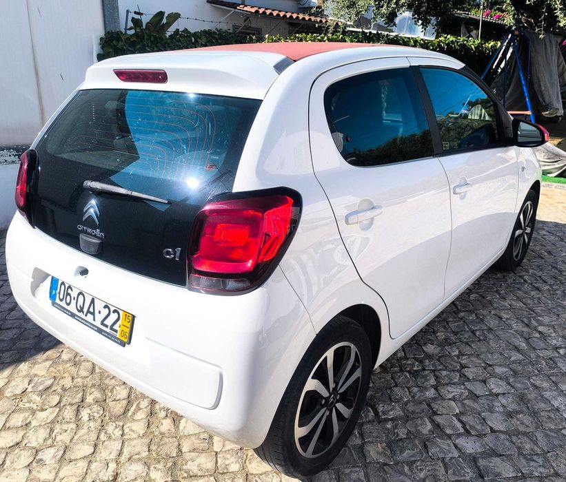 Carro C1 de 2015