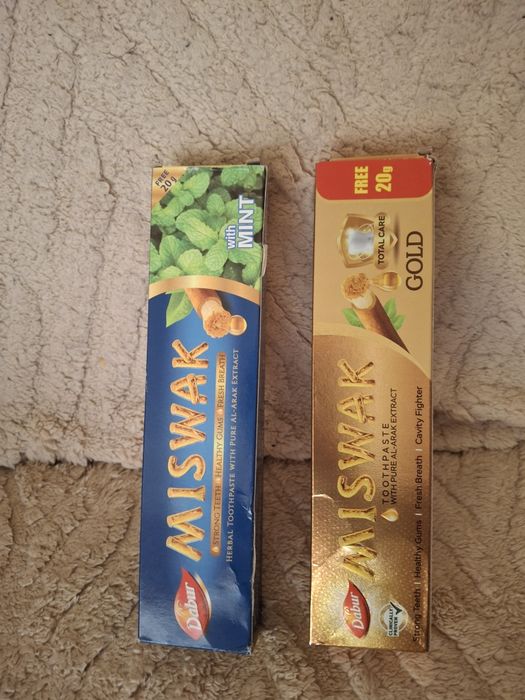 Єгипетська зубна паста Dabur Miswak Mint Whitening