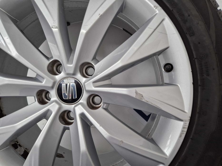 Koła felgi Seat Ateca 7J ET45 17" 5x112 215/55/17 2022r wielosezon