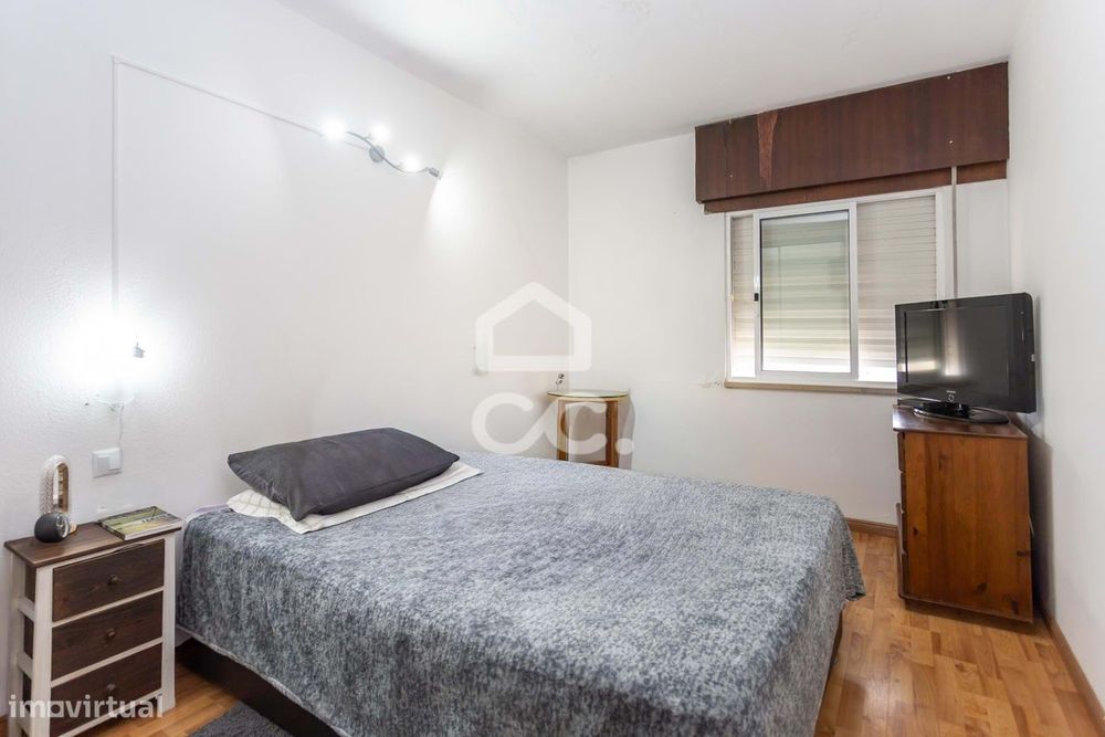 T2  Remodelado em Pote d'Água, Setúbal