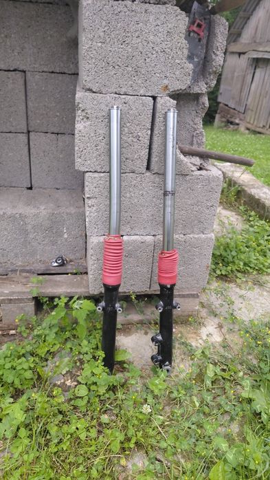 Продам вилку на вайпер v150a