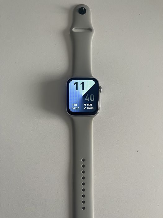 Smartwatch serii 8