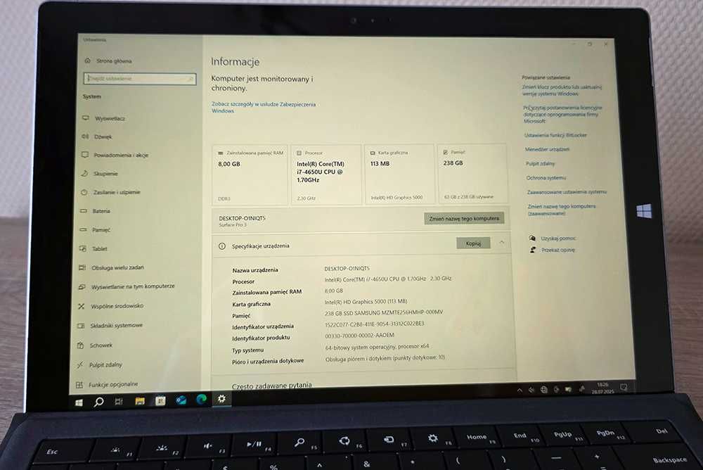 Microsoft Surface Pro 3, i7-4650U, 8 GB RAM, SSD 256 GB