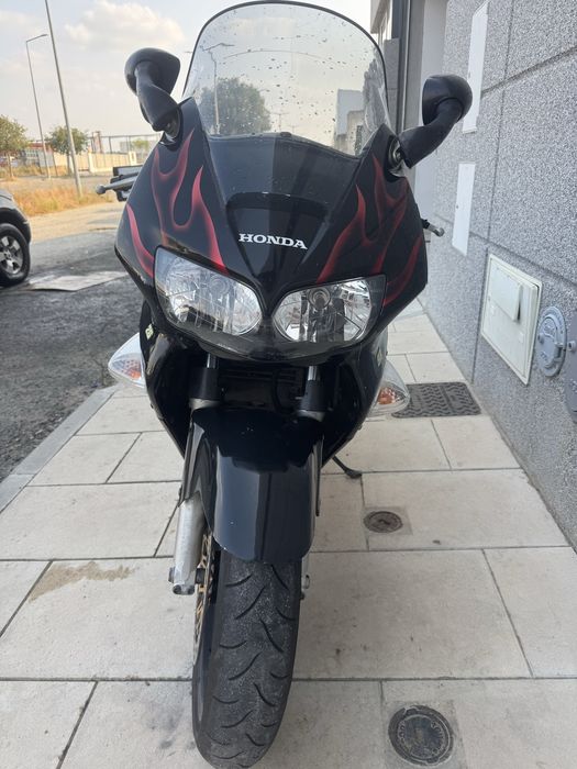 VFR 800 FI RC46
