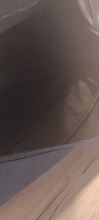 Torba na ramię A4 czarna z wilkiem