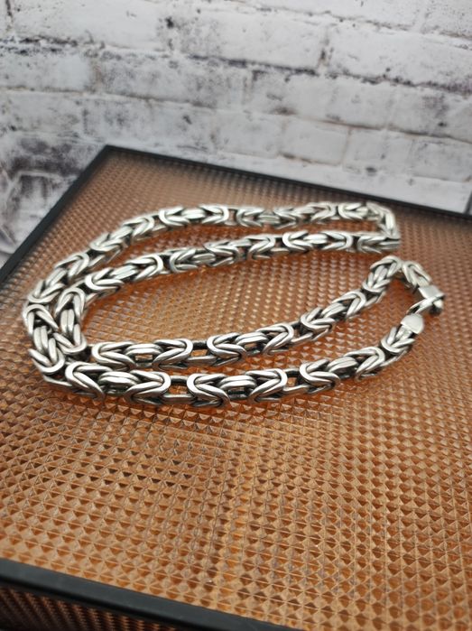 Łańcuszek  srebrny 925 męski  splot królewski
Przedmiotem sprzedaży je